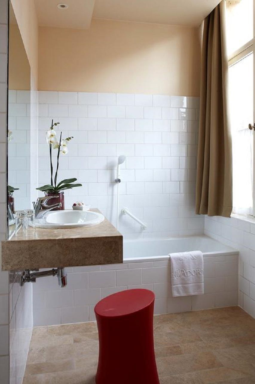 Adornes Hotel 3*